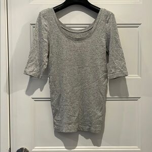 Jcrew Perfect Fit Scoop Neck Tee